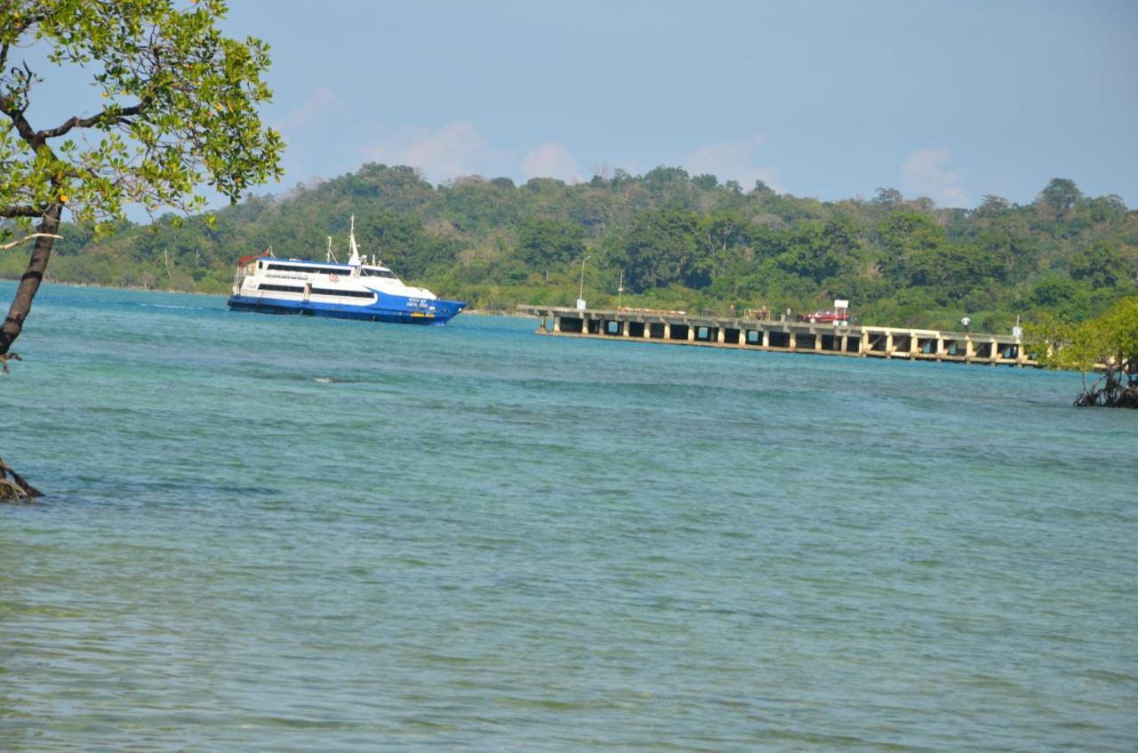 Coconhuts Beach Resort Lakshmanpur Ngoại thất bức ảnh