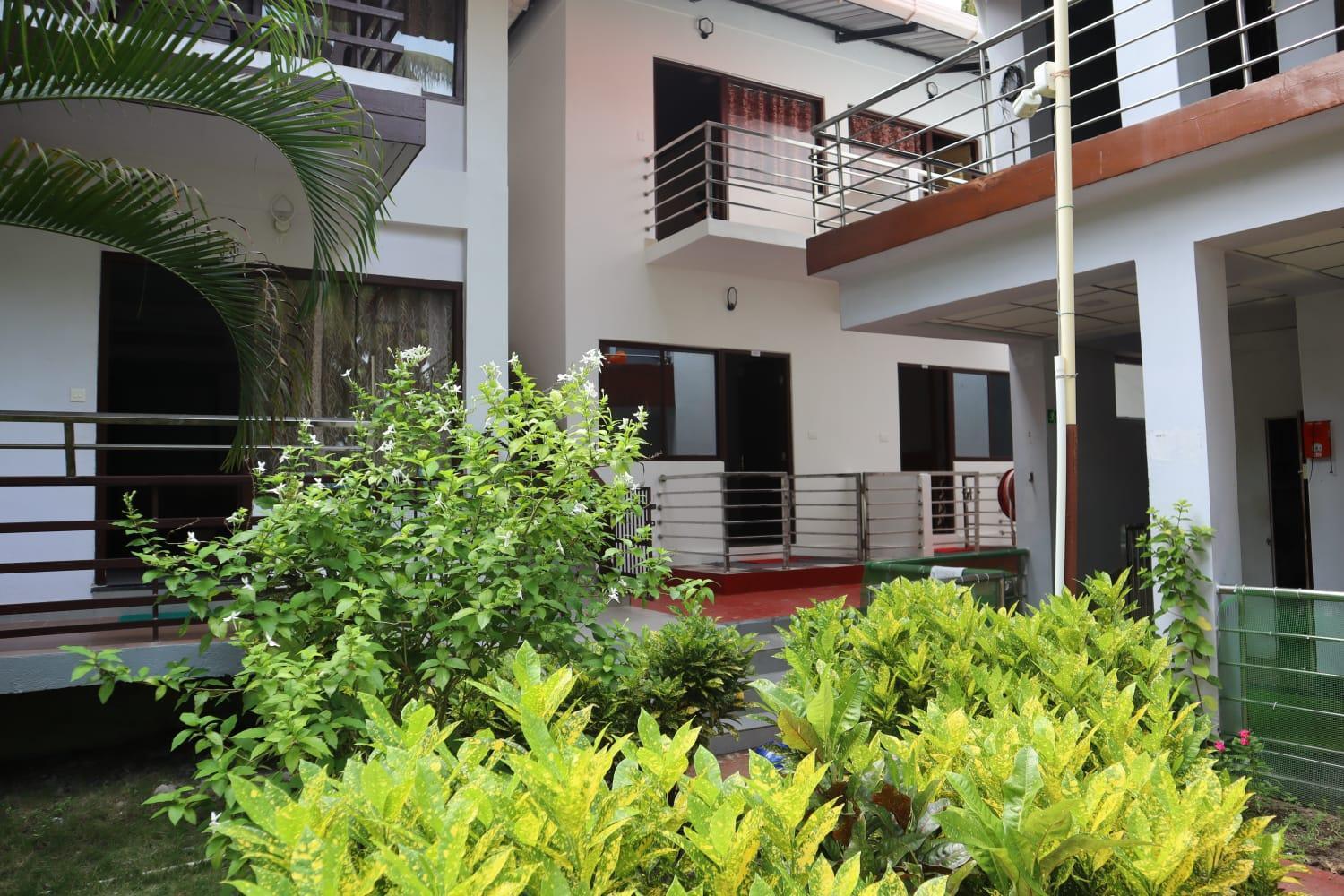 Coconhuts Beach Resort Lakshmanpur Ngoại thất bức ảnh