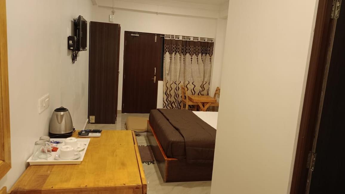 Coconhuts Beach Resort Lakshmanpur Ngoại thất bức ảnh