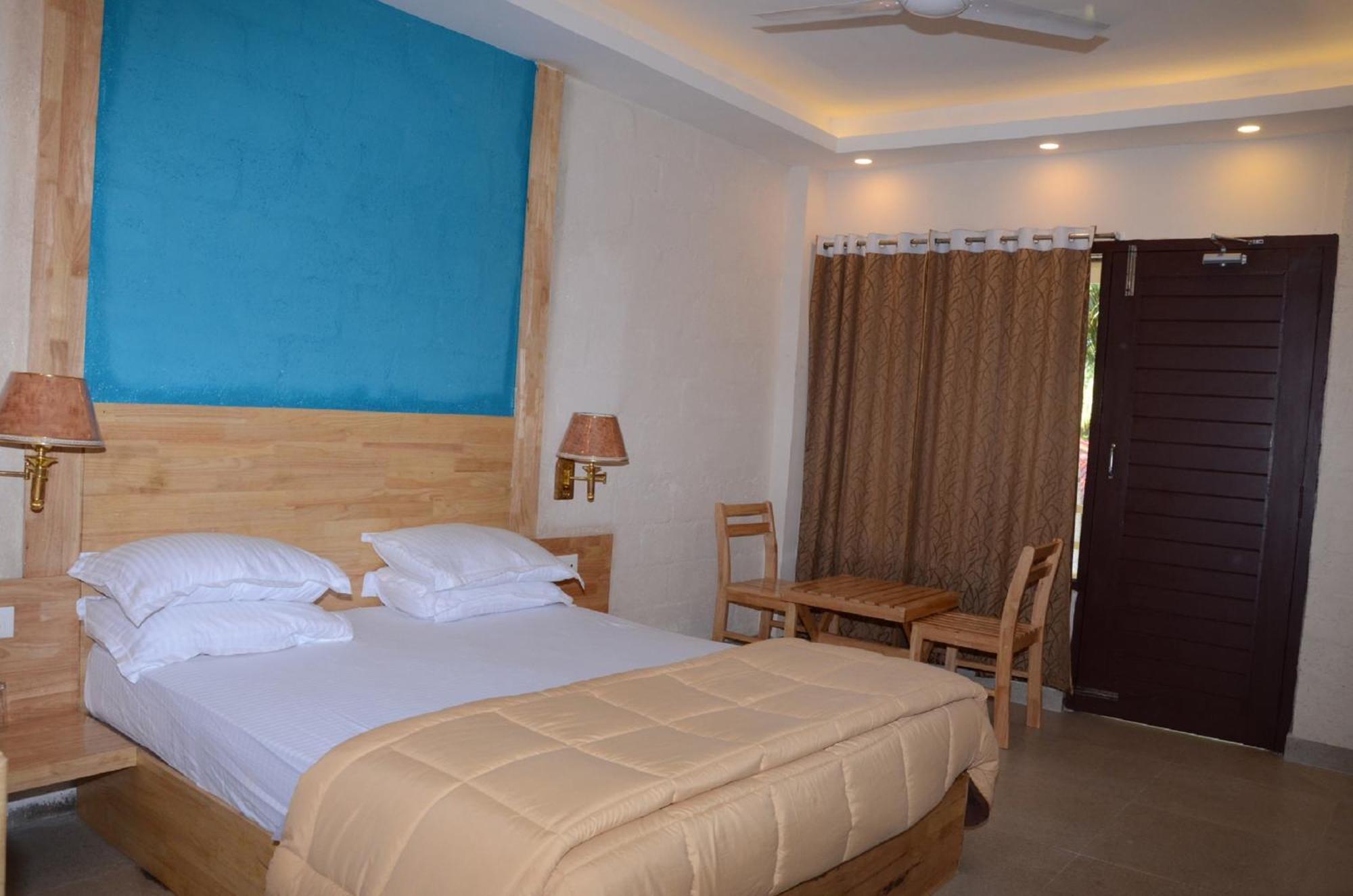 Coconhuts Beach Resort Lakshmanpur Ngoại thất bức ảnh